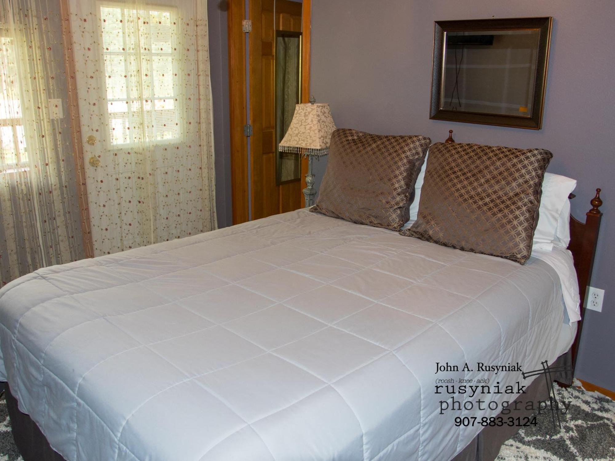 A Hyde Away Inn B&B Ток Екстериор снимка