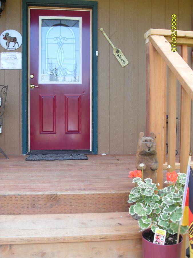 A Hyde Away Inn B&B Ток Екстериор снимка