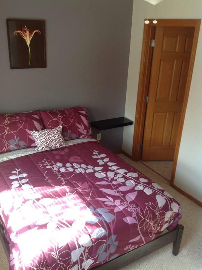 A Hyde Away Inn B&B Ток Екстериор снимка